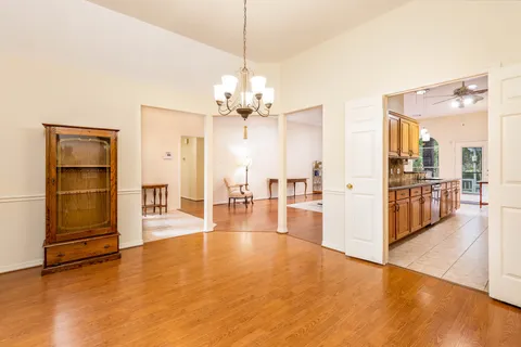 Dining room, unfurnished