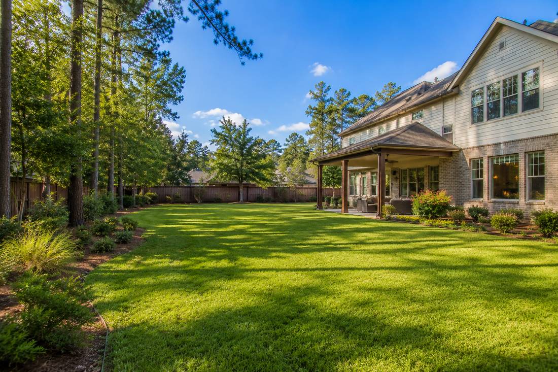 sterling-ridge-the-woodlands-tx-lot-size
